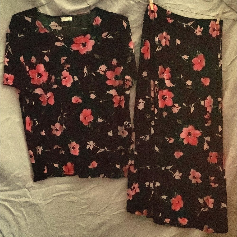 Black with Red Skirt/Blouse (1-2X)